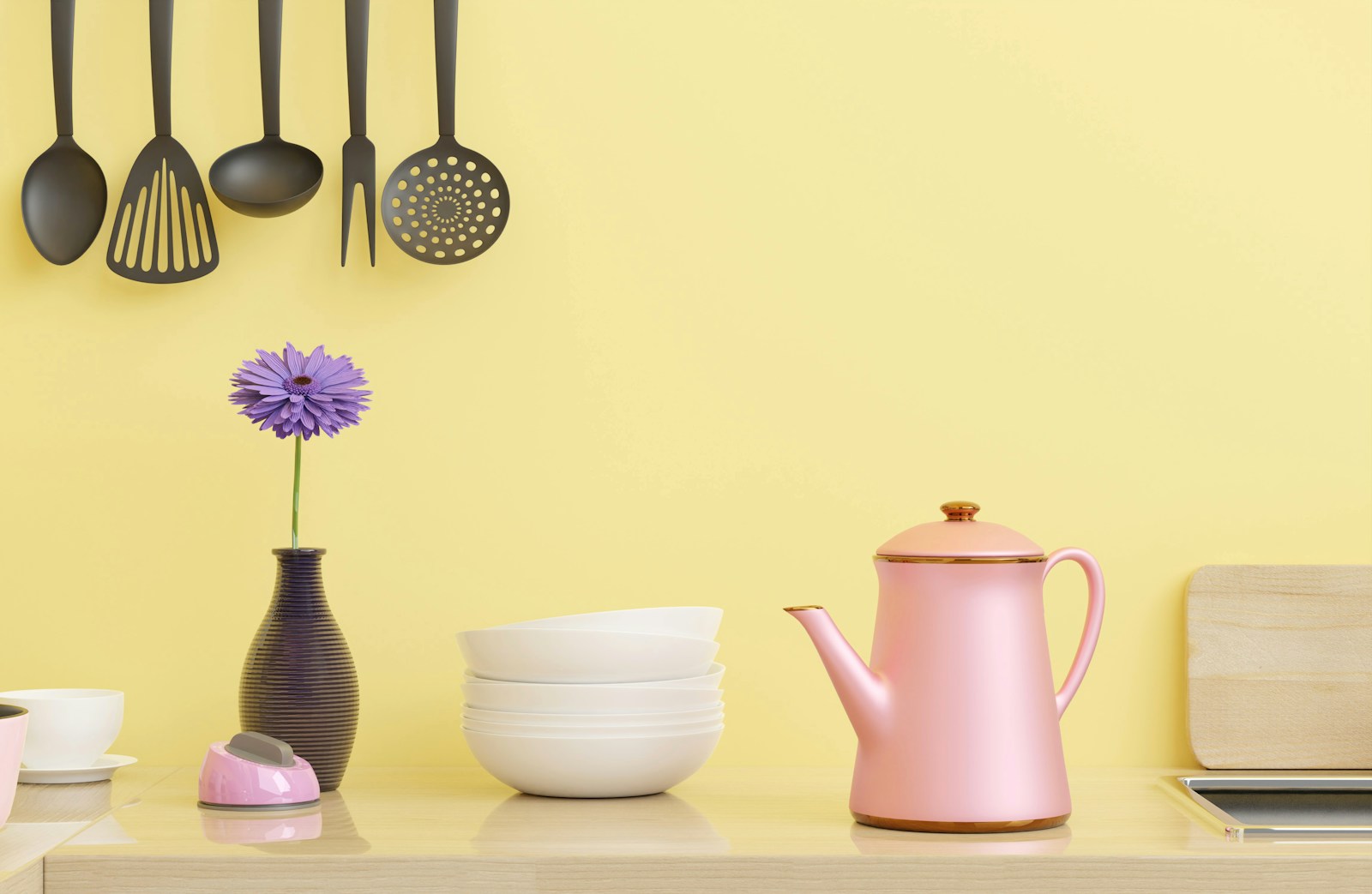 Application de la peinture sur un mur de cuisine, mise en couleur d'une surface